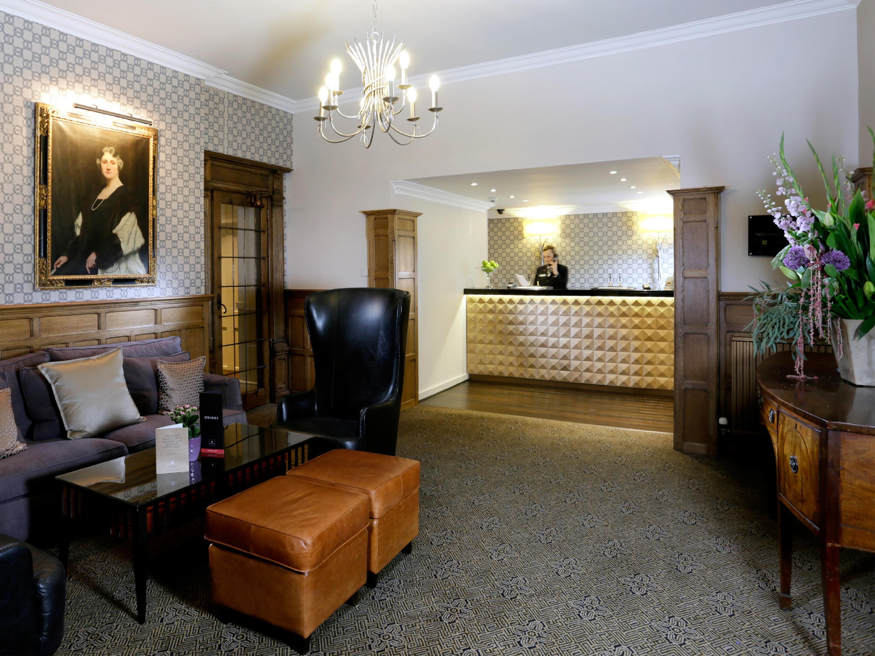 Macdonald Berystede Hotel & Spa Ascot  Exterior photo